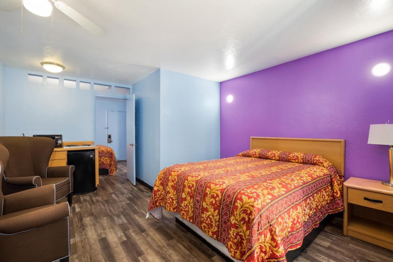 Knights Inn Tucson D.M.A.F Area Dış mekan fotoğraf